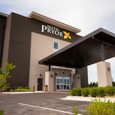 Hotel Pryor Pryor Creek Экстерьер фото