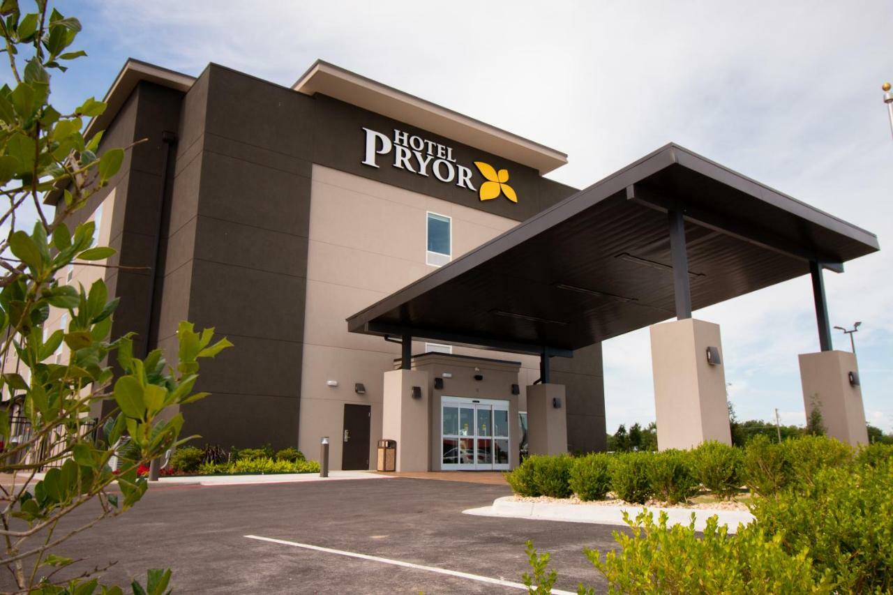 Hotel Pryor Pryor Creek Экстерьер фото