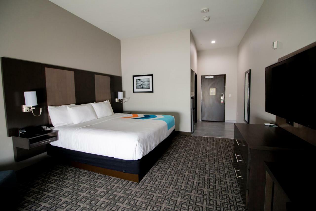 Hotel Pryor Pryor Creek Экстерьер фото