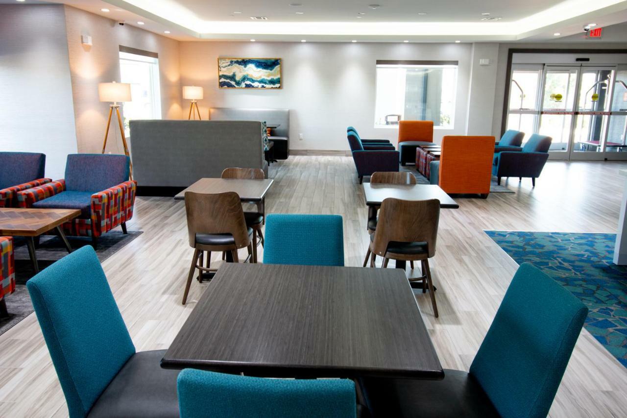 Hotel Pryor Pryor Creek Экстерьер фото